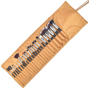 24 makeup brushes — 2